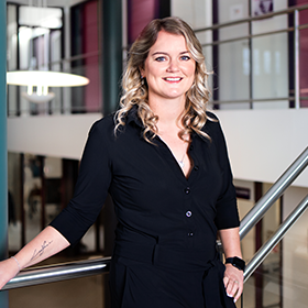 trotste zorgmedewerker monique