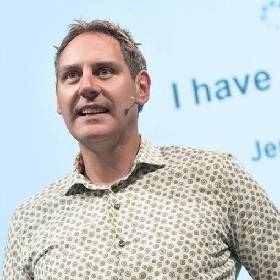 Jeroen Nijhuis, internist