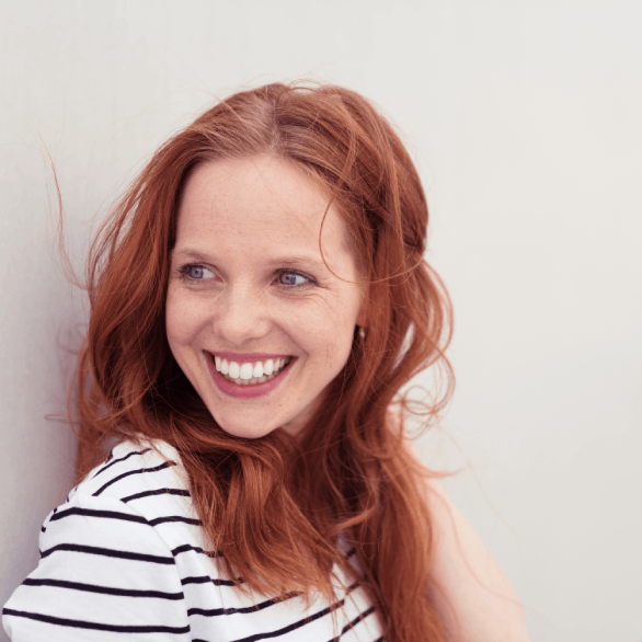 Jonge vrouw met diabetes is ontzorgt met kwartaalservice