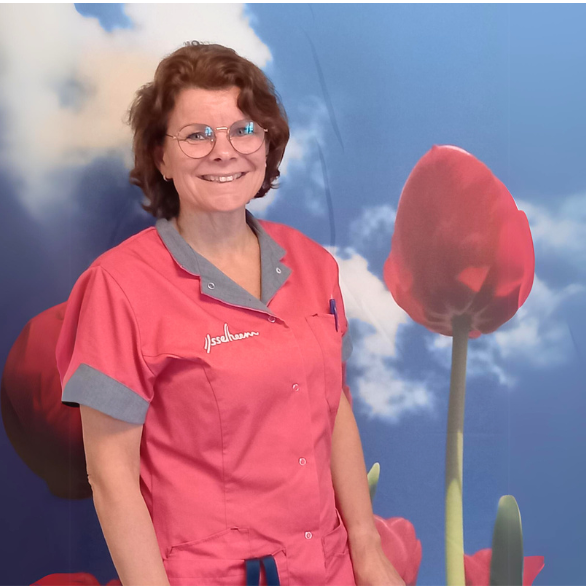 verzorgende in ijsselheem jasje