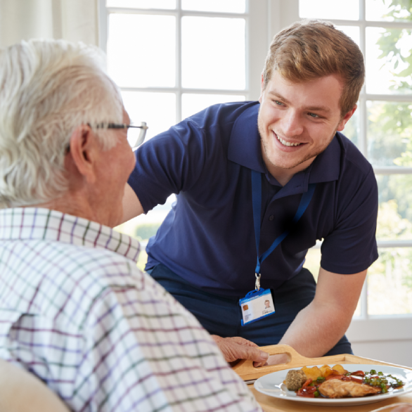 Zorgprofessional heeft aandacht voor patient